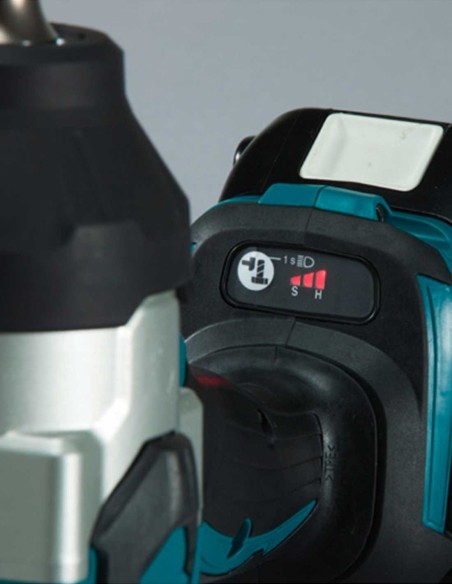 Llave de Impacto MAKITA DTW1002Z (Cuerpo solo)