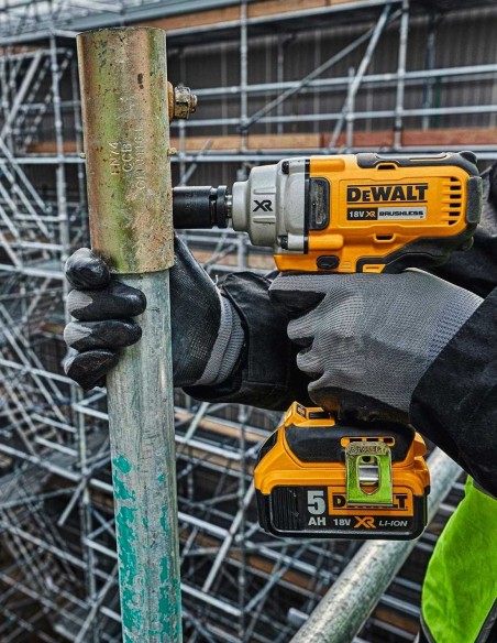 Llave de Impacto DeWALT DCF894P2T-15 (2 x 5,0 Ah + DCB115 + TSTAK II)
