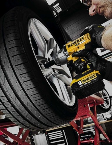 Llave de Impacto DeWALT DCF899HP2T (2...