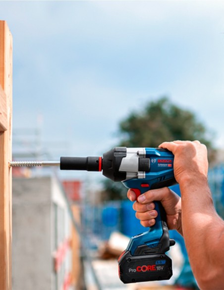 Llave de Impacto BOSCH GDS 18V-1050 H (1 x 5,0 Ah + GAL18V-40 + L-Boxx 136)