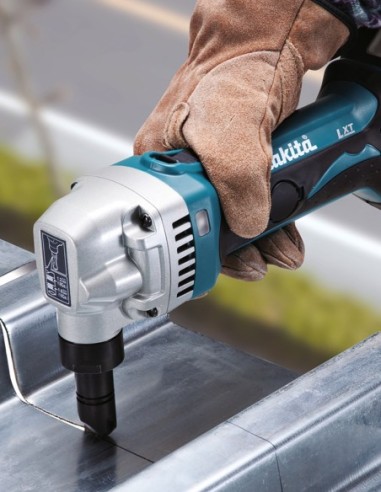 Roedora MAKITA DJN161Z (Cuerpo solo)