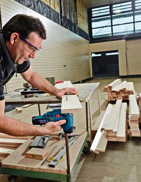 Sierra de Calar BOSCH GST 12V-70 (Cuerpo solo + L-Boxx 102)