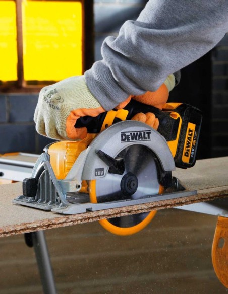 Sierra Circular DeWALT DCS391N (Cuerpo solo)