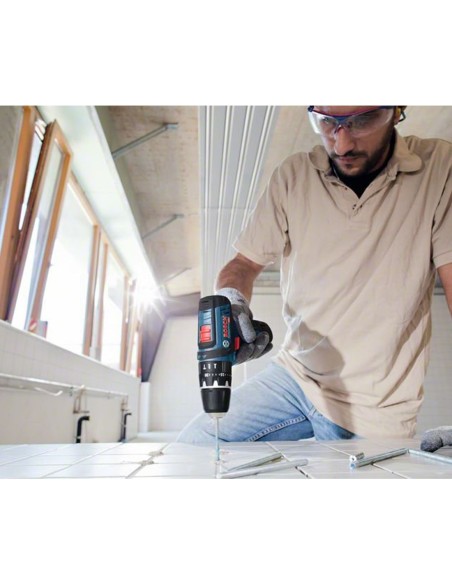 Taladro Atornillador BOSCH GSR 12V-15 (2 x 3,0 Ah + GAL12V-40 + L-Boxx 102)