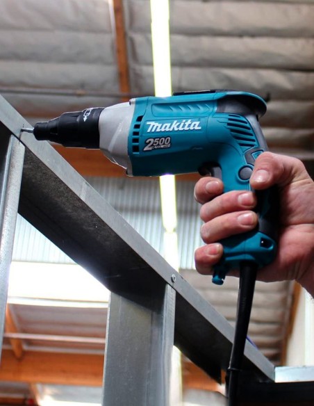 Atornillador MAKITA FS2500 (570 W)
