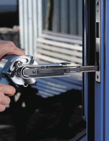 Lijadora de banda MAKITA 9032 (500 W)