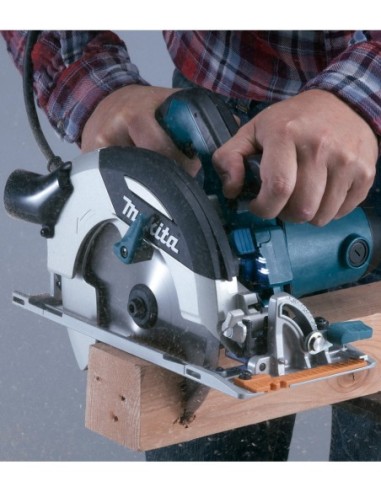 Sierra Circular MAKITA HS7101K (1400 W)
