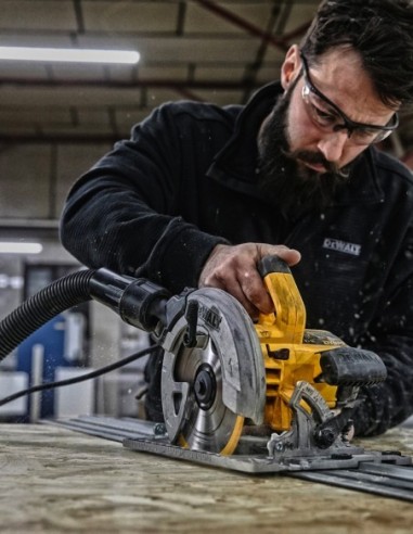 Sierra Circular DeWALT DWE576K-QS... Sierra Circular DeWALT DWE576K-QS...