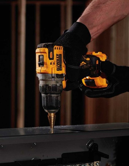 DeWALT Kit DCK2110L2T (DCD701 + DCF801 + 2 x 3,0 Ah + DCB112 + TSTAK II)