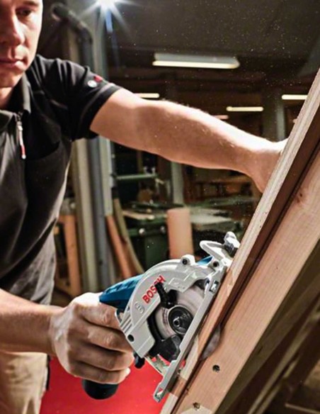 BOSCH Kit 12V B12GKSGST2bat3a-40 (GKS 12V-26 + GST 12V-70 + 2 x 3,0 Ah + GAL12V-40 + L-Boxx 136)