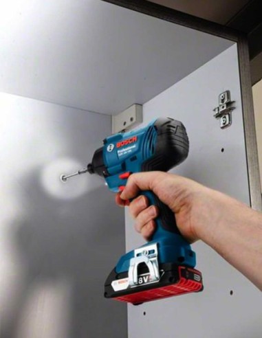 BOSCH Kit 18V BSK182D2B (GDR 18V-160...