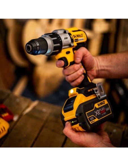 DeWALT Kit 18V/54V DCK2055T2T (DCG414 + DCD996 + 2 x 6,0Ah + DCB118 + 2 x TSTAK II)