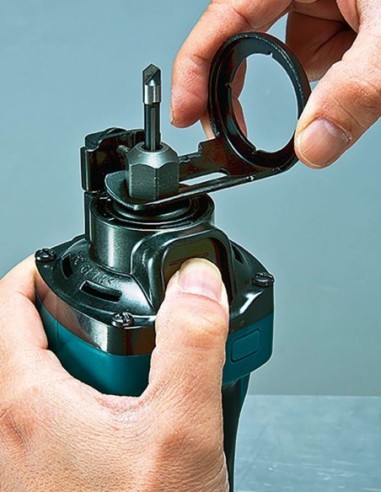 Fresadora MAKITA DCO180Z (Cuerpo solo)