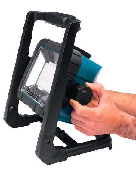 Foco LED MAKITA DML805Z (Cuerpo solo)