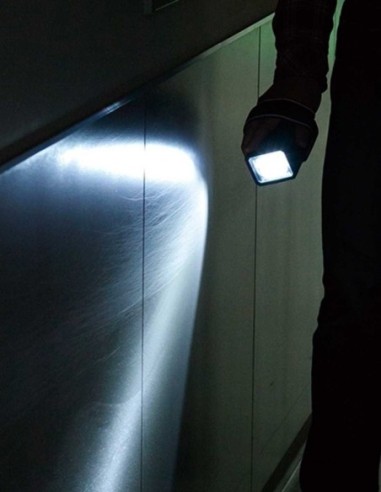 Linterna LED MAKITA DML186Z (Cuerpo...