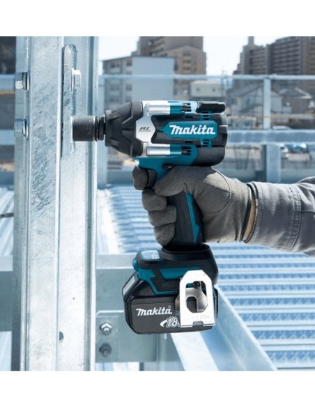 Llave de Impacto MAKITA DTW700Z (Cuerpo solo)